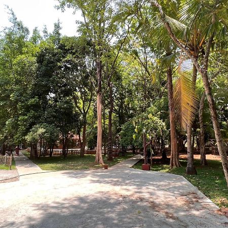 Surya Eco And Wedding Resort Thrissur Экстерьер фото