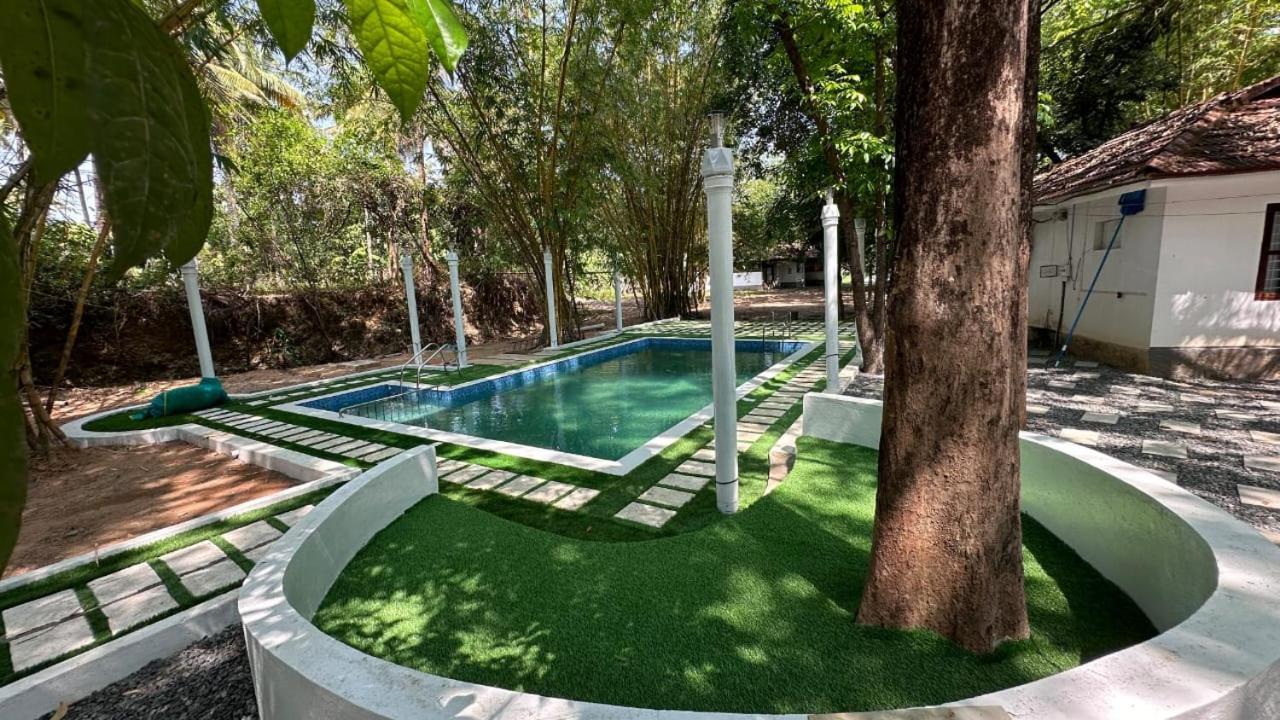 Surya Eco And Wedding Resort Thrissur Экстерьер фото